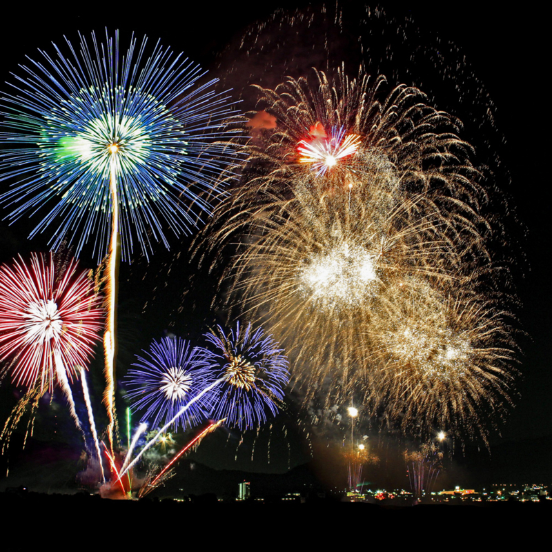 亀岡平和祭 保津川市民花火大会