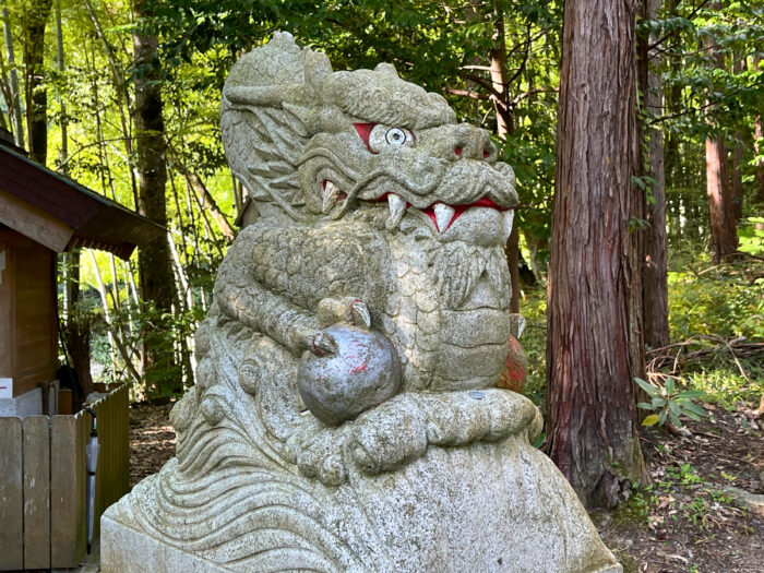 真名井神社狛龍