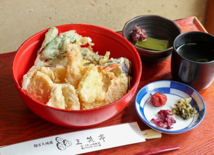 大山崎　三笑亭　たけのこ　天丼