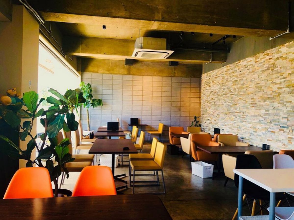 cafe m-alie